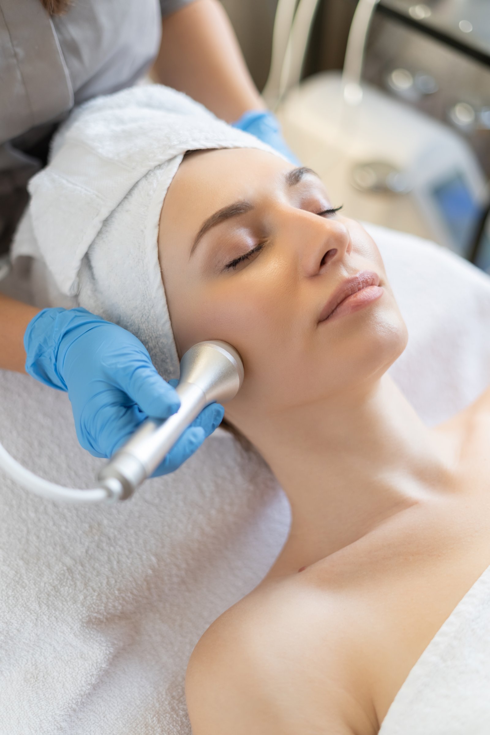 Hydra Facial